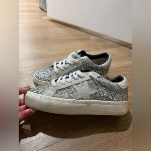 Vintage Havana Sparkly Silver Star Sneakers